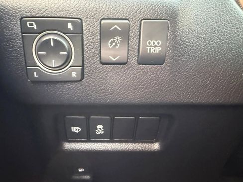 Used 2015 Lexus GX 460 Premium image 17