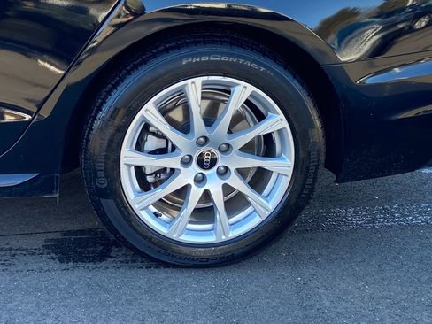 Used 2023 Audi A4 2.0T Premium w/ Convenience Package image 9