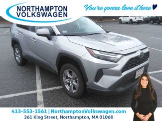 Used 2025 Toyota RAV4 XLE video 1