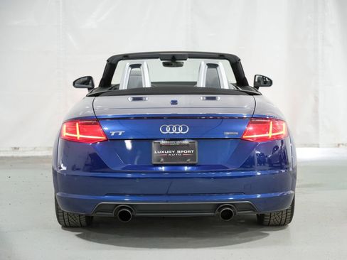 Used 2017 Audi TT 2.0T w/ Technology Package AWD/4WD image 4