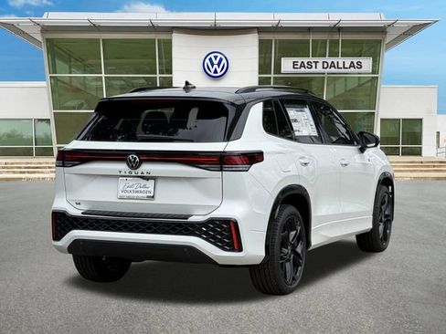 New 2026 Volkswagen Tiguan SE R-Line FWD image 3