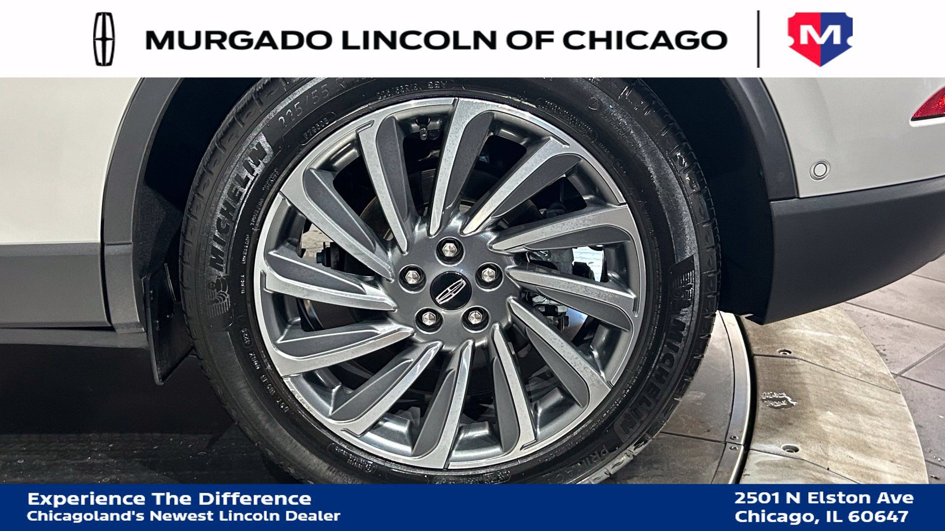 Used 2024 Lincoln Corsair Reserve w/ Equipment Group 202A FWD image 23