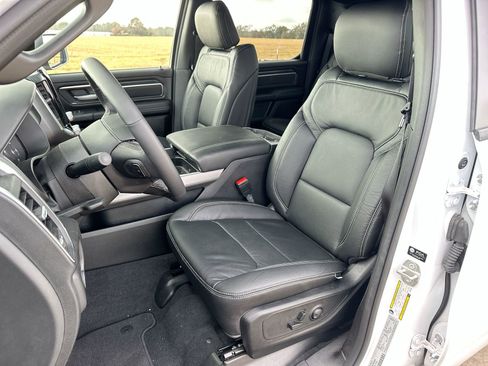 Used 2025 RAM 1500 Lone Star image 11