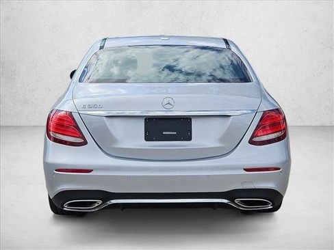 Used 2020 Mercedes-Benz E 350 E 350 image 4