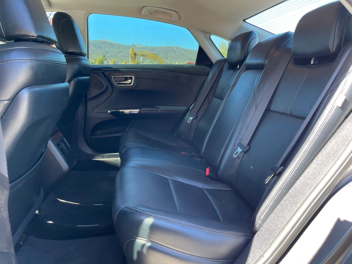 Used 2014 Toyota Avalon XLE Touring FWD image 21