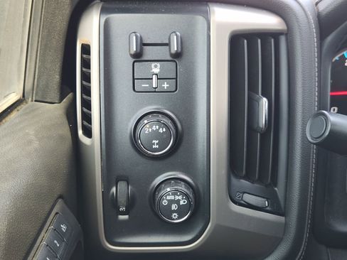 Used 2019 GMC Sierra 3500 Denali w/ Duramax Plus Package AWD/4WD image 23