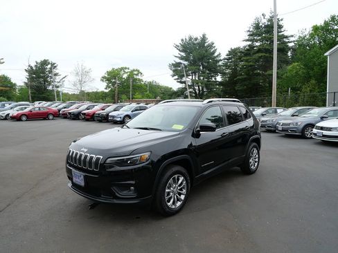 Used 2021 Jeep Cherokee Latitude Plus w/ Sun & Sound Group AWD/4WD image 1