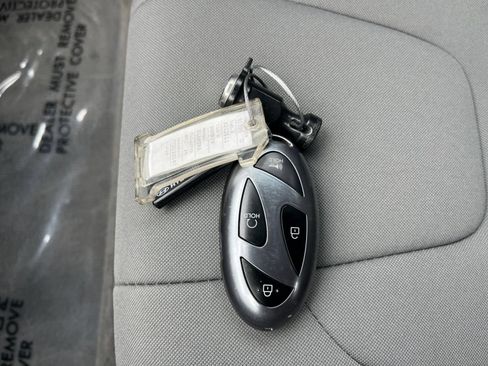 Used 2026 Hyundai Elantra Sport FWD image 22