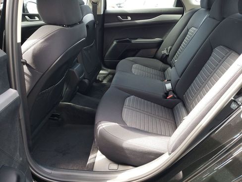 New 2026 Kia K5 LXS FWD image 22