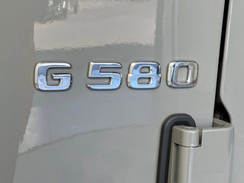 New 2025 Mercedes-Benz G 580 w/ EQ Technology image 21