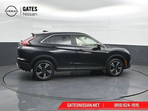 Used 2024 Mitsubishi Eclipse Cross SE AWD/4WD image 3