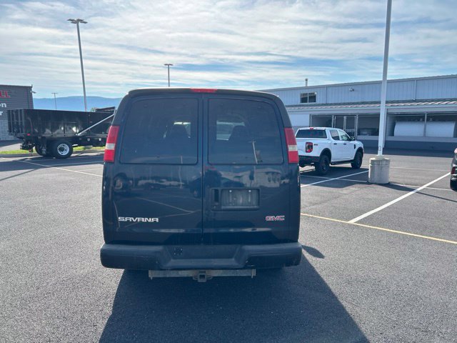 Used 2007 GMC Savana 2500 Passenger RWD image 4