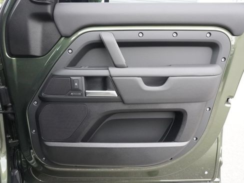 New 2026 Land Rover Defender 110 X-Dynamic SE AWD/4WD image 21