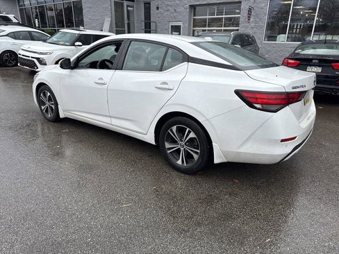 Used 2021 Nissan Sentra SV image 4
