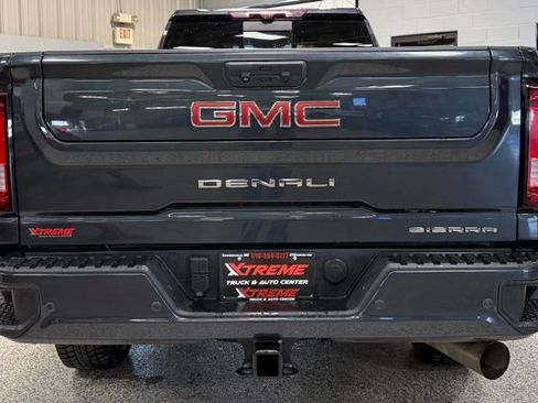 Used 2022 GMC Sierra 2500 Denali w/ Denali Ultimate Package AWD/4WD image 5