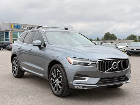 Used 2018 Volvo XC60 T5 Inscription w/ Convenience Package AWD/4WD image 5