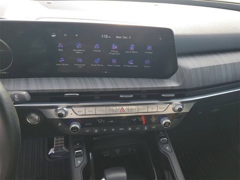 Used 2024 Kia Telluride SX image 16