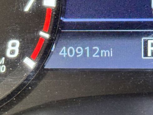 Used 2023 Nissan Frontier PRO-4X w/ Technology Package image 4