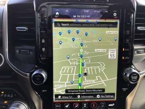 Certified 2021 RAM 1500 Laramie image 33