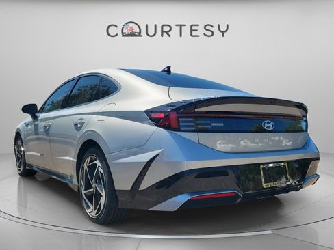 New 2025 Hyundai Sonata SEL image 3