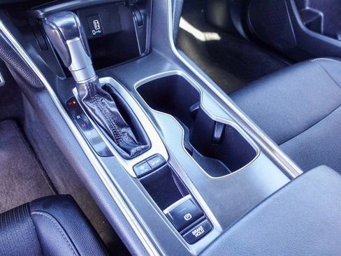 Used 2019 Honda Accord Sport image 22