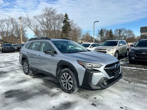 Certified 2023 Subaru Outback image 15