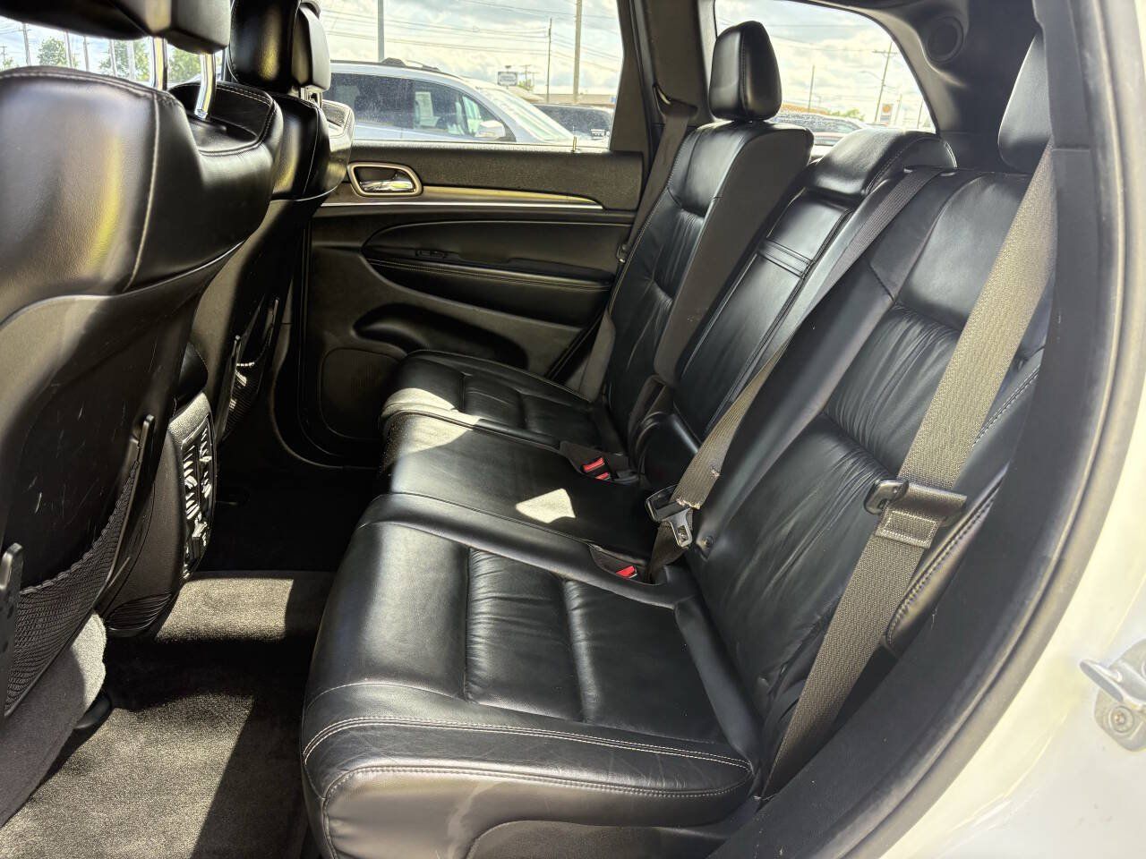 Used 2014 Jeep Grand Cherokee Limited AWD/4WD image 17