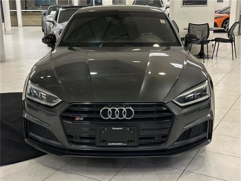 Used 2019 Audi S5 Premium Plus w/ Premium Plus image 2