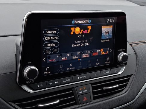 Used 2022 Nissan Altima 2.5 SR image 17