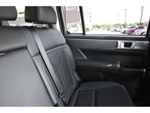 Used 2026 Hyundai Santa Fe SEL FWD image 14