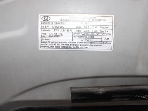 Used 2018 Kia Stinger GT image 38