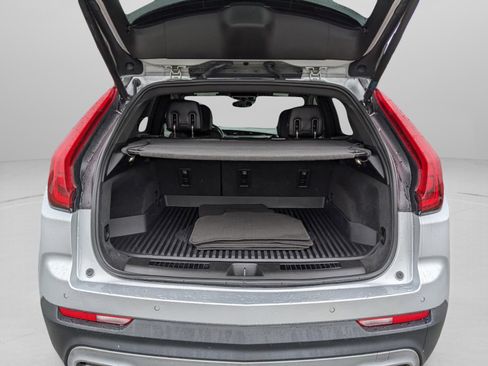 Used 2022 Cadillac XT4 Premium Luxury w/ Safety Alert Package image 16