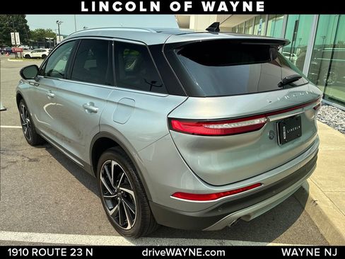 Certified 2023 Lincoln Corsair Reserve w/ Equipment Group 201A AWD/4WD image 4