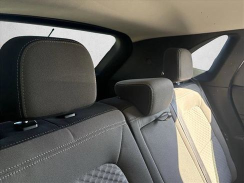 Used 2021 Ford Escape SE w/ SE Sport Appearance Package image 21