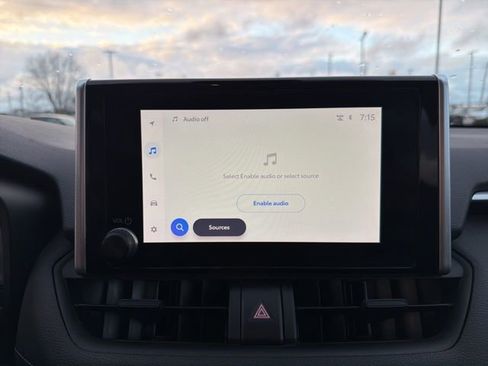 Used 2023 Toyota RAV4 LE image 22