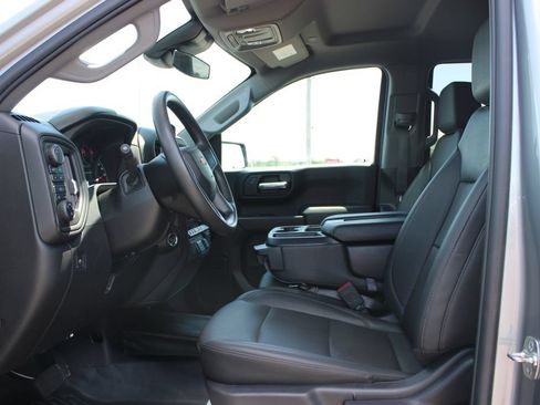 Used 2025 Chevrolet Silverado 1500 W/T w/ WT Value Package AWD/4WD image 23