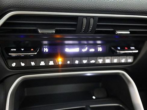 New 2026 MAZDA CX-90 Plug-In Hybrid w/ Preferred image 32