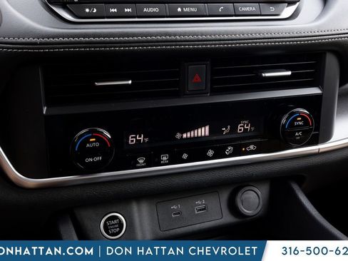 Used 2023 Nissan Rogue SV AWD/4WD image 10