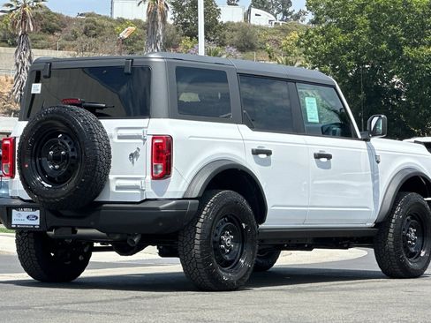 New 2026 Ford Bronco Big Bend w/ Black Diamond Package AWD/4WD image 3