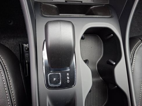 New 2026 Volvo XC40 B5 Core w/ Climate Package image 9