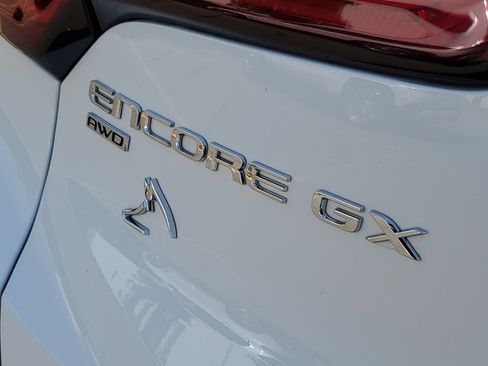 Used 2024 Buick Encore GX Sport Touring AWD/4WD image 33