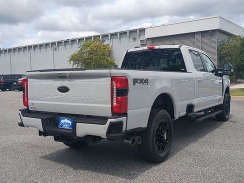 New 2026 Ford F350 Lariat w/ Black Appearance Package image 21