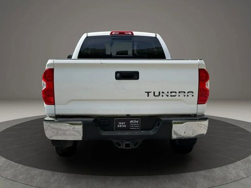 Used 2015 Toyota Tundra SR5 w/ SR5 Upgrade Package image 5