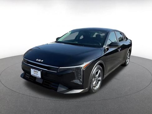 Used 2025 Kia K4 LXS image 7