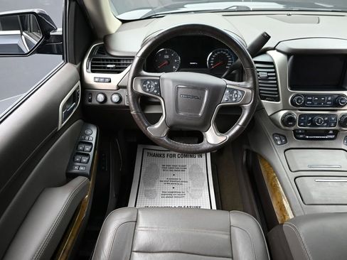 Used 2017 GMC Yukon Denali w/ Open Road Package image 12