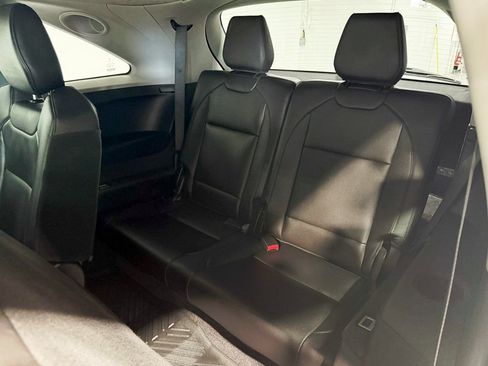 Used 2017 Acura MDX SH-AWD w/ Technology Package image 39