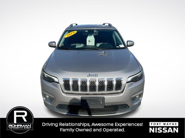 Used 2019 Jeep Cherokee Limited AWD/4WD image 9