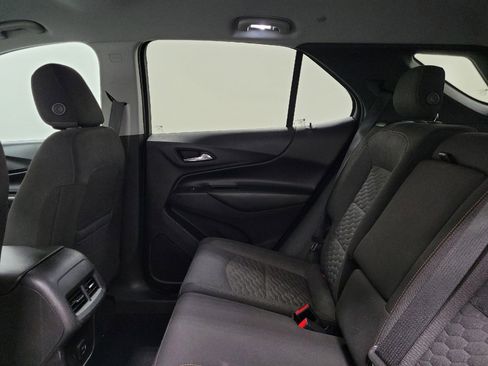 Used 2020 Chevrolet Equinox LT AWD/4WD image 18