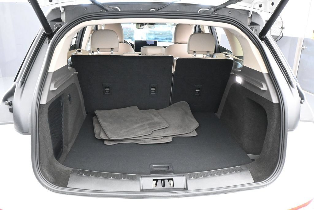 Used 2023 Lincoln Corsair FWD image 38