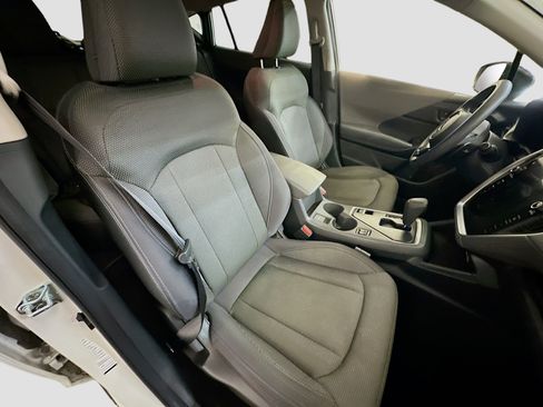 Used 2024 Subaru Crosstrek 2.0i Premium image 32